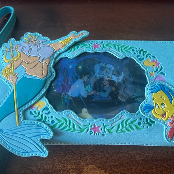 The Little Mermaid Princess Series Lenticular Zip Around Wristlet Wallet - Picture 2 of 5